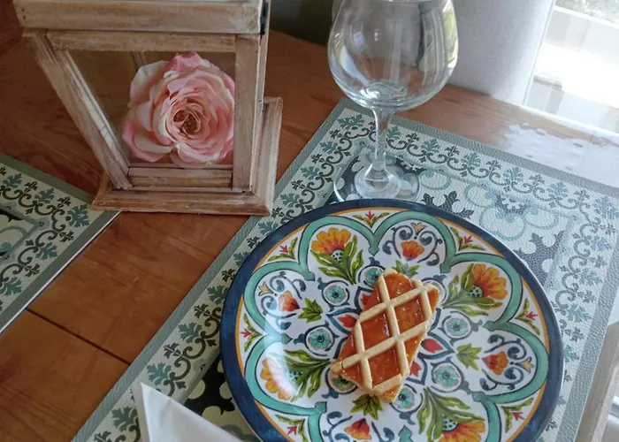 Nife Tiny House - Secret Garden Villa *