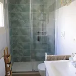 וילה Nife Tiny House - Secret Garden
