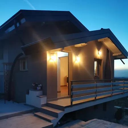 Nife Tiny House - Secret Garden Villa