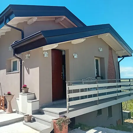 빌라 Nife Tiny House - Secret Garden Montalbo