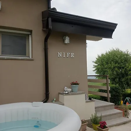 Nife Tiny House - Secret Garden Montalbo