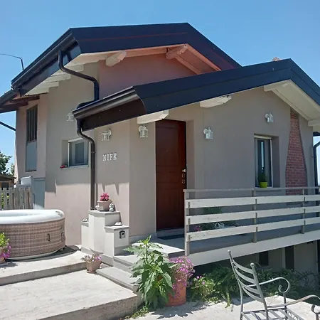 Nife Tiny House - Secret Garden Vila