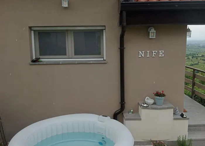 Nife Tiny House - Secret Garden Вилла