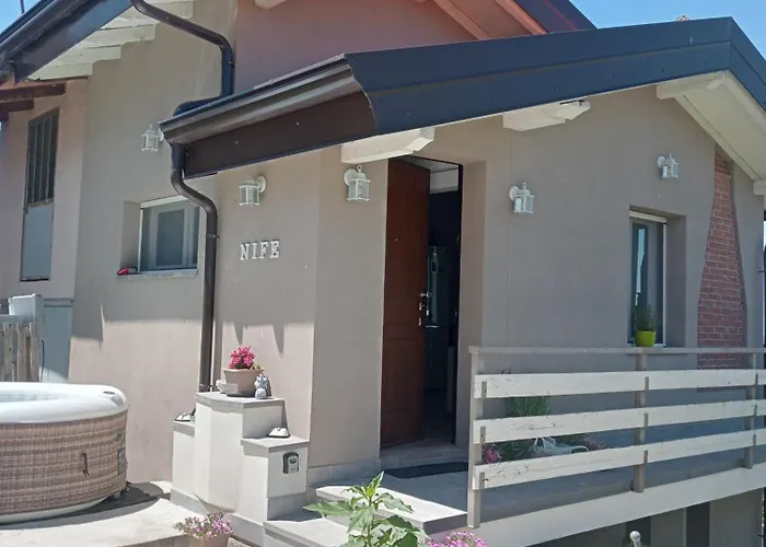 Nife Tiny House - Secret Garden Montalbo