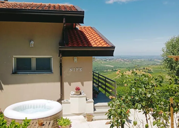 Nife Tiny House - Secret Garden *